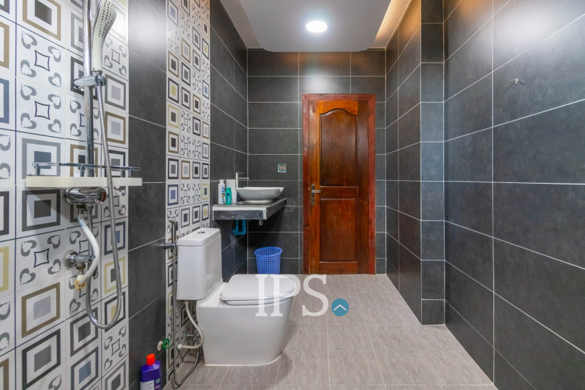 4 Bedroom House For Rent - Svay Dangkum , Siem Reap