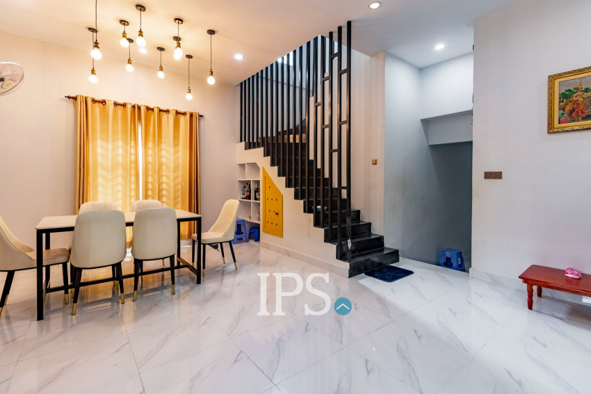 4 Bedroom House For Rent - Svay Dangkum , Siem Reap