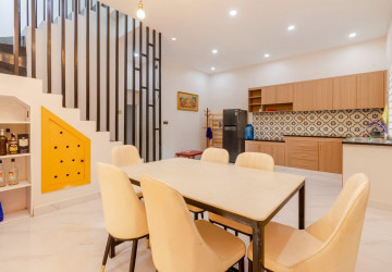 4 Bedroom House For Rent - Svay Dangkum , Siem Reap thumbnail