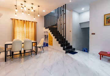 4 Bedroom House For Rent - Svay Dangkum , Siem Reap thumbnail