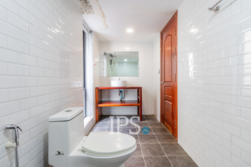 1 Bedroom Loft Apartment For Rent - Svay Dangkum, Siem Reap