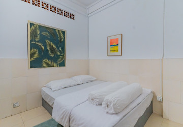 Renovated 1 Bedroom Apartment For Rent - Chakto Mukh, Phnom Penh thumbnail