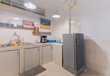 Renovated 1 Bedroom Apartment For Rent - Chakto Mukh, Phnom Penh thumbnail