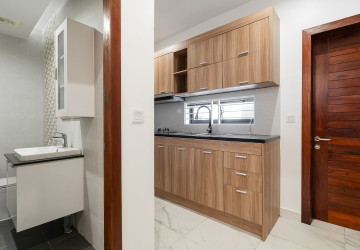 4 Bedroom Flat For Rent - Sala Kamreuk, Siem Reap thumbnail