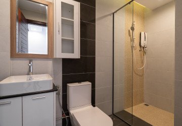 4 Bedroom Flat For Rent - Sala Kamreuk, Siem Reap thumbnail