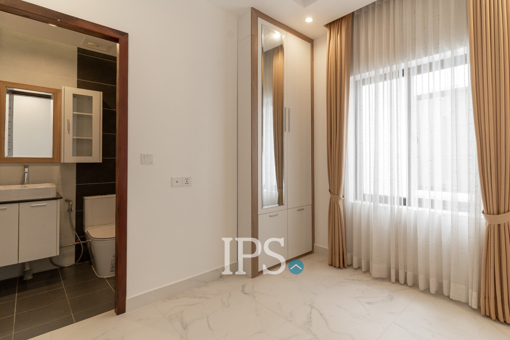 4 Bedroom Flat For Rent - Sala Kamreuk, Siem Reap - Image 17