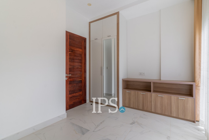 4 Bedroom Flat For Rent - Sala Kamreuk, Siem Reap
