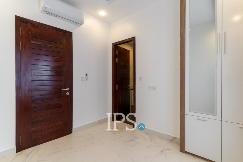 4 Bedroom Flat For Rent - Sala Kamreuk, Siem Reap