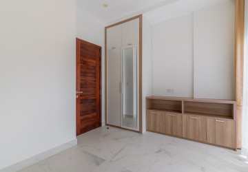4 Bedroom Flat For Rent - Sala Kamreuk, Siem Reap thumbnail