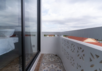 11 Unit Apartment Building For Rent - Svay Dangkum, Siem Reap thumbnail