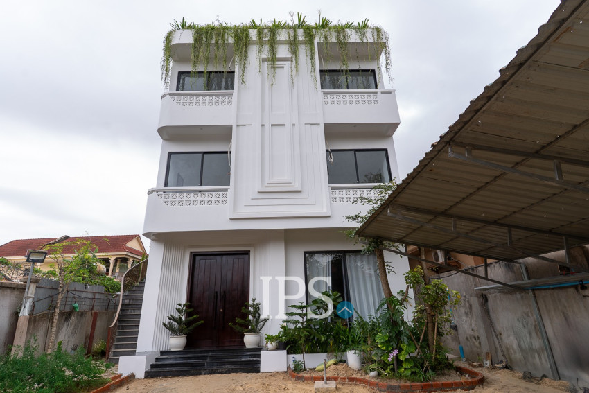 11 Unit Apartment Building For Rent - Svay Dangkum, Siem Reap