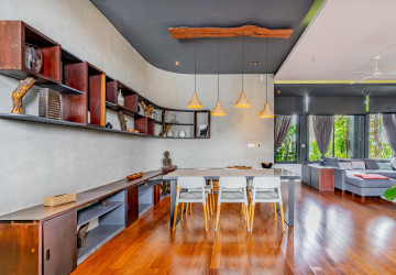 3 Bedroom Serviced Apartment For Rent - Tonle Bassac, Phnom Penh thumbnail