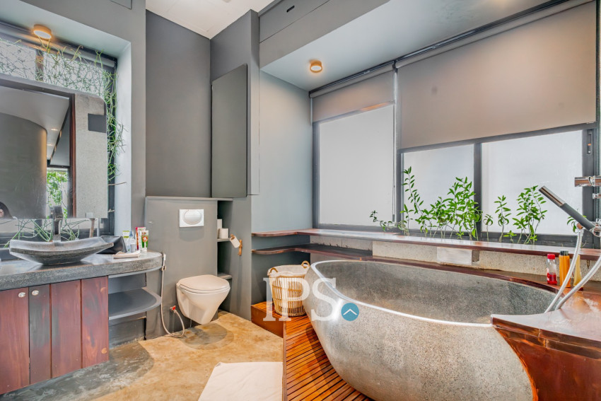 3 Bedroom Serviced Apartment For Rent - Tonle Bassac, Phnom Penh