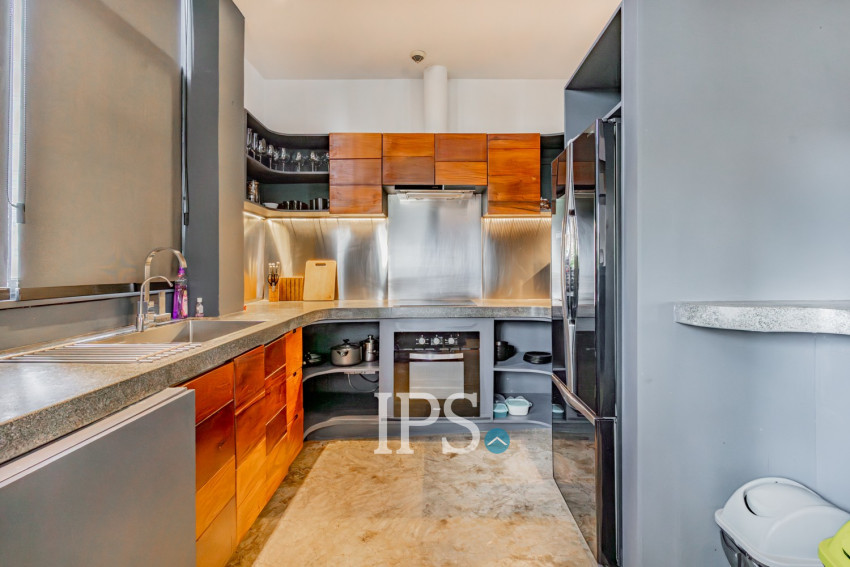 3 Bedroom Serviced Apartment For Rent - Tonle Bassac, Phnom Penh