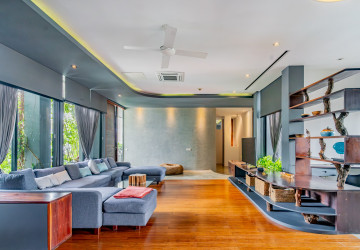 3 Bedroom Serviced Apartment For Rent - Tonle Bassac, Phnom Penh thumbnail