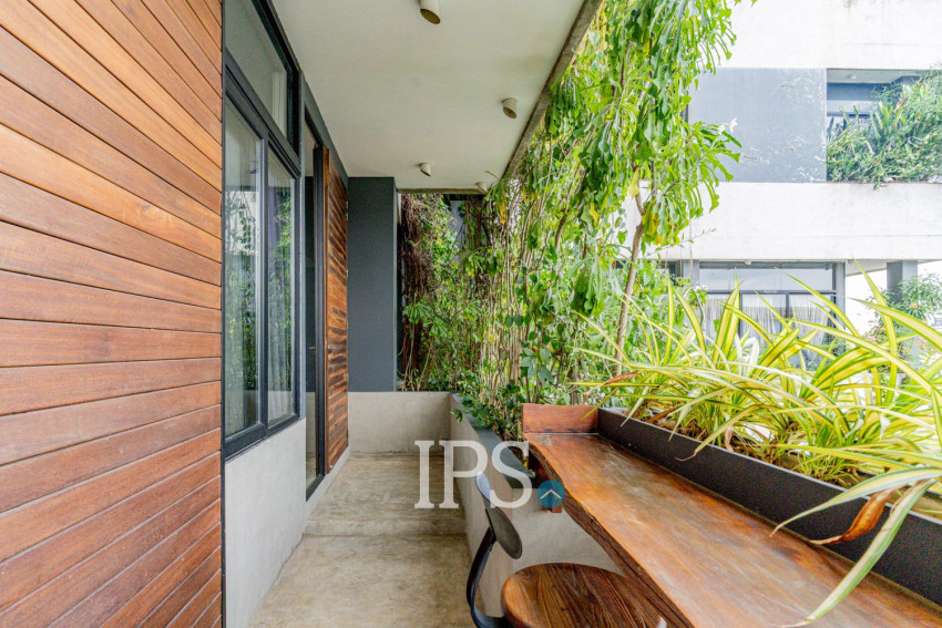 3 Bedroom Serviced Apartment For Rent - Tonle Bassac, Phnom Penh