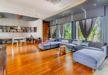 3 Bedroom Serviced Apartment For Rent - Tonle Bassac, Phnom Penh thumbnail