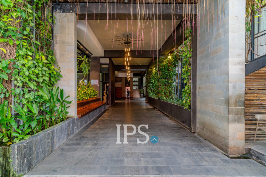 3 Bedroom Serviced Apartment For Rent - Tonle Bassac, Phnom Penh