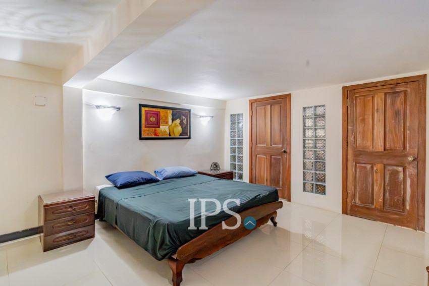 6 Bedroom Townhouse For Sale - Chey Chumneah, Phnom Penh