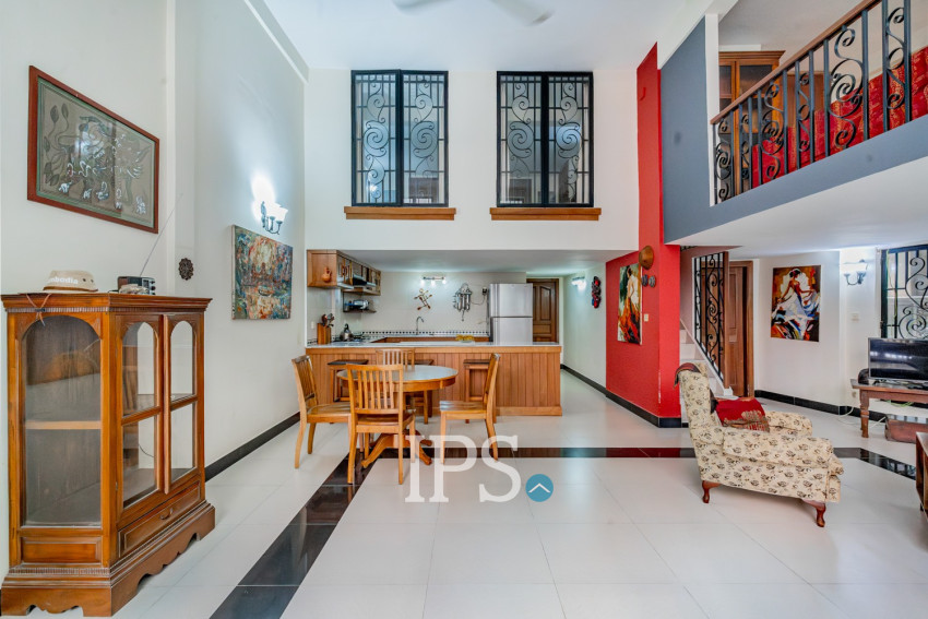 6 Bedroom Townhouse For Sale - Chey Chumneah, Phnom Penh