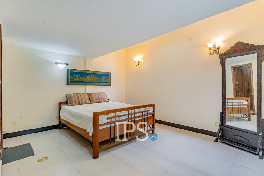 6 Bedroom Townhouse For Sale - Chey Chumneah, Phnom Penh