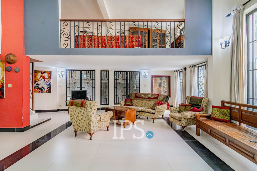 6 Bedroom Townhouse For Sale - Chey Chumneah, Phnom Penh