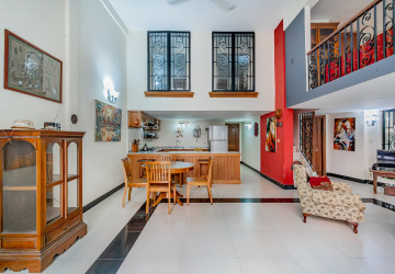 6 Bedroom Townhouse For Sale - Chey Chumneah, Phnom Penh thumbnail