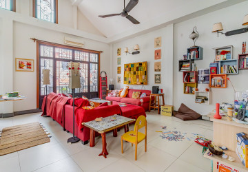 6 Bedroom Townhouse For Sale - Chey Chumneah, Phnom Penh thumbnail