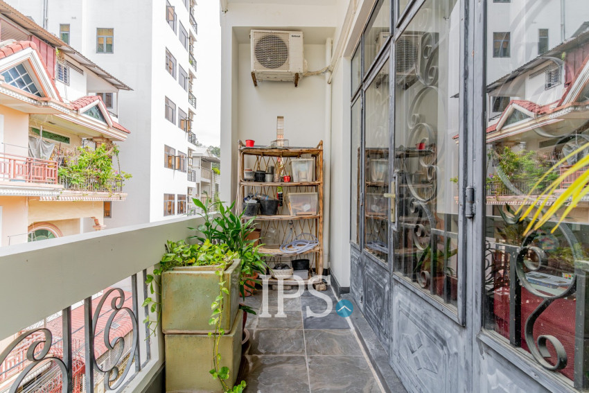 6 Bedroom Townhouse For Sale - Chey Chumneah, Phnom Penh