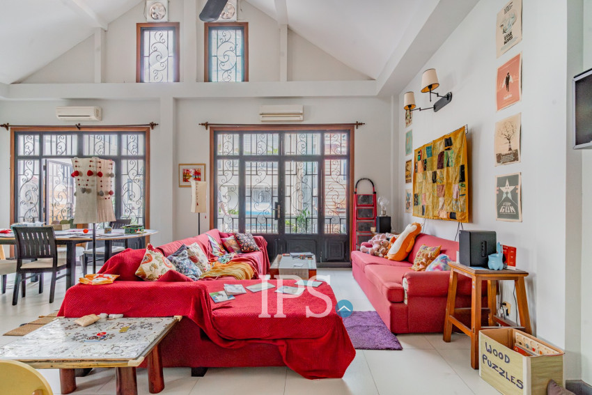 6 Bedroom Townhouse For Sale - Chey Chumneah, Phnom Penh