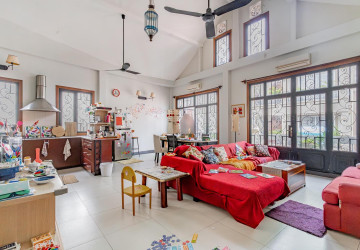 6 Bedroom Townhouse For Sale - Chey Chumneah, Phnom Penh thumbnail