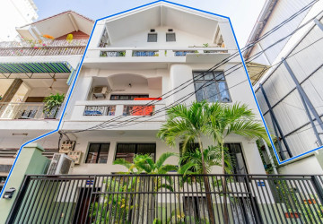 6 Bedroom Townhouse For Sale - Chey Chumneah, Phnom Penh thumbnail