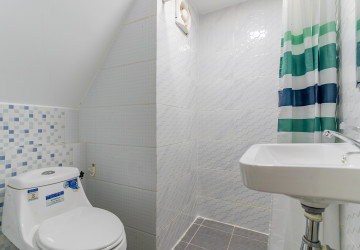 4 Bedroom Link House For Sale - Borey JC,  Krang Thnong, Sen Sok, Phnom Penh thumbnail