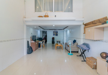 4 Bedroom Link House For Sale - Borey JC,  Krang Thnong, Sen Sok, Phnom Penh thumbnail