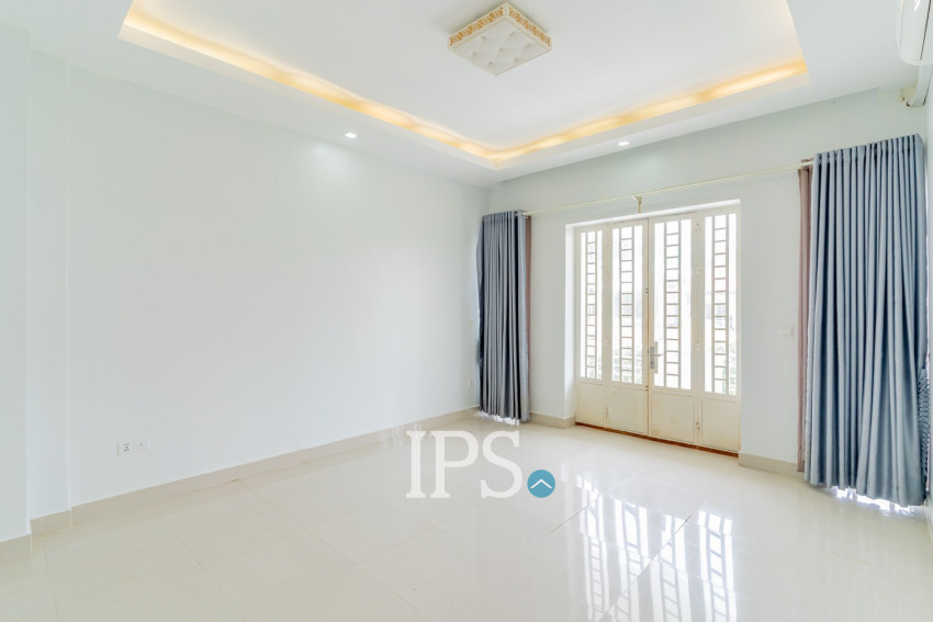 4 Bedroom Link House For Sale - Borey JC,  Krang Thnong, Sen Sok, Phnom Penh