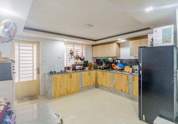 4 Bedroom Link House For Sale - Borey JC,  Krang Thnong, Sen Sok, Phnom Penh thumbnail