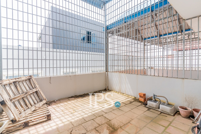 4 Bedroom Link House For Sale - Borey JC,  Krang Thnong, Sen Sok, Phnom Penh