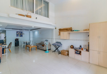 4 Bedroom Link House For Sale - Borey JC,  Krang Thnong, Sen Sok, Phnom Penh thumbnail