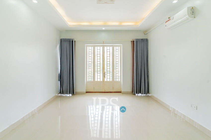 4 Bedroom Link House For Sale - Borey JC,  Krang Thnong, Sen Sok, Phnom Penh