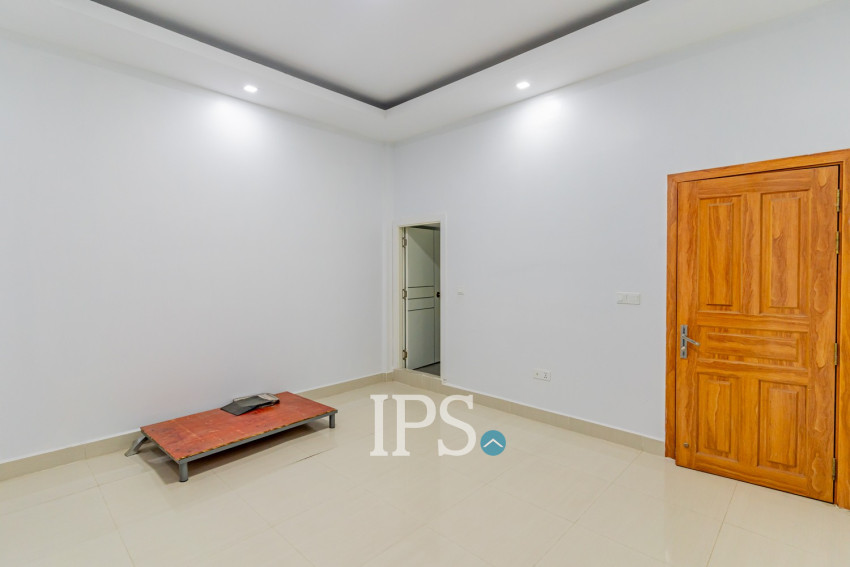 4 Bedroom Link House For Sale - Borey JC,  Krang Thnong, Sen Sok, Phnom Penh