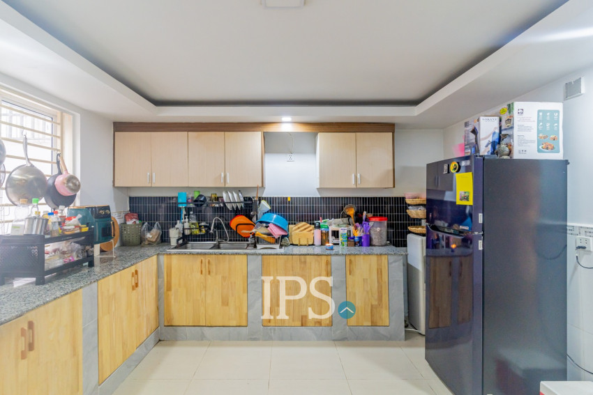 4 Bedroom Link House For Sale - Borey JC,  Krang Thnong, Sen Sok, Phnom Penh