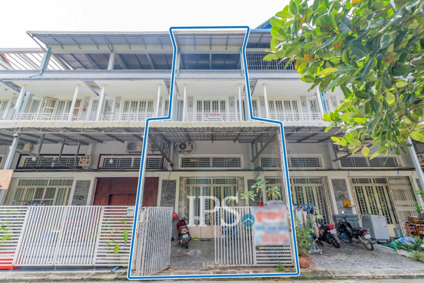 4 Bedroom Link House For Sale - Borey JC,  Krang Thnong, Sen Sok, Phnom Penh