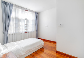 3 Bedroom Serviced Apartment For Rent - Tonle Bassac, Phnom Penh thumbnail