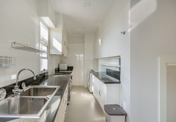 3 Bedroom Serviced Apartment For Rent - Tonle Bassac, Phnom Penh thumbnail