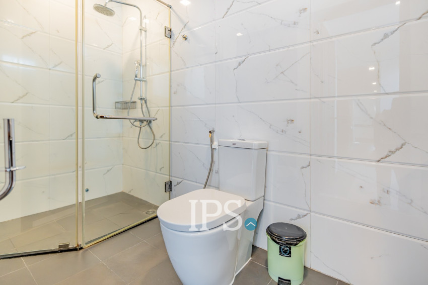 3 Bedroom Serviced Apartment For Rent - Tonle Bassac, Phnom Penh