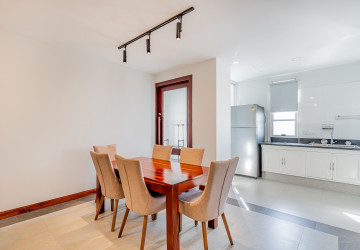 3 Bedroom Serviced Apartment For Rent - Tonle Bassac, Phnom Penh thumbnail