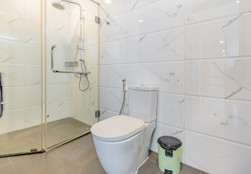 3 Bedroom Serviced Apartment For Rent - Tonle Bassac, Phnom Penh thumbnail