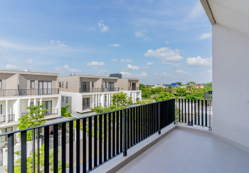 4 Bedroom Villa Klem For Rent - Chankiri Palm Creek, Preaek Kampues, Phnom Penh thumbnail