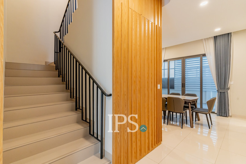 4 Bedroom Villa Klem For Rent - Chankiri Palm Creek, Preaek Kampues, Phnom Penh