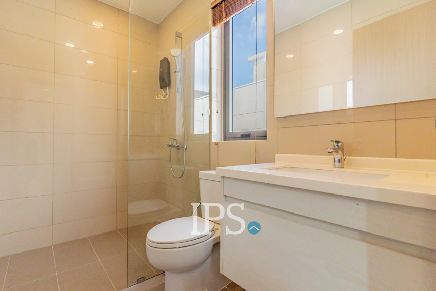 4 Bedroom Villa Klem For Rent - Chankiri Palm Creek, Preaek Kampues, Phnom Penh